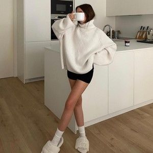 Meet your Posher, Briana